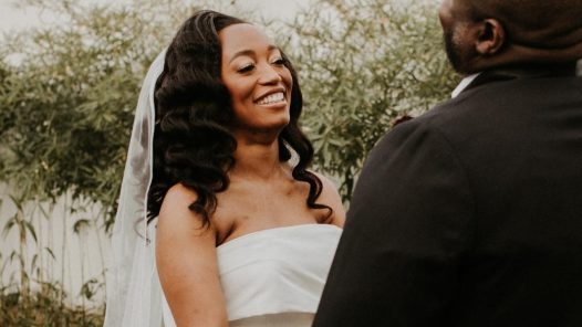 Your Photographer Wants You to Take First Look Photos
