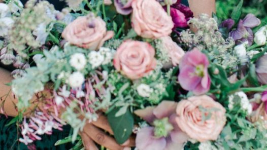 What to Look for When Selecting Your Floral Designer